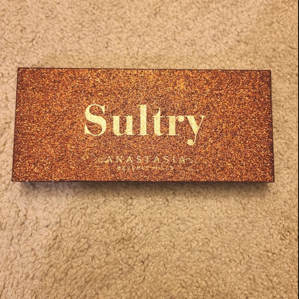 Anastasia Beverly Hills Sultry Palette BNIB